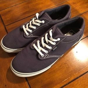 NWOB Navy Blue Era Vans Size 9